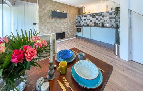 Krakeel Casa | Cozy Home In Noordscheschut With Wifi