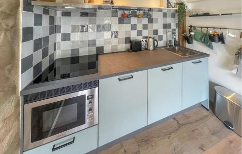 Krakeel Casa | Cozy Home In Noordscheschut With Wifi