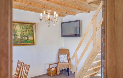Nowe Warpno Casa | Cozy Home In Nowe Warpno With Lake View
