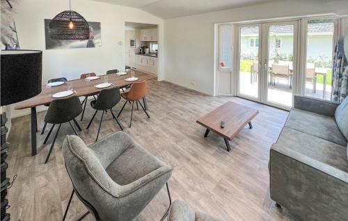 Otterlo Casa | Cozy Home In Otterlo With Wifi
