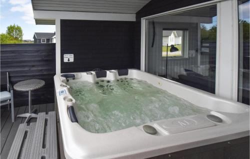 Hasmark Strand Casa | Cozy Home In Otterup With Sauna