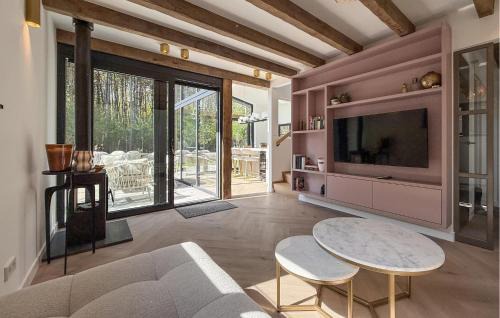 Ouddorp Casa | Cozy Home In Ouddorp With Wifi