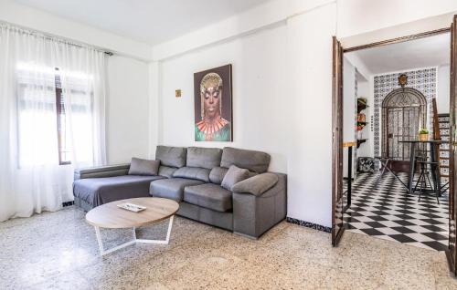 Puente Genil Casa | Cozy Home In Puente Genil