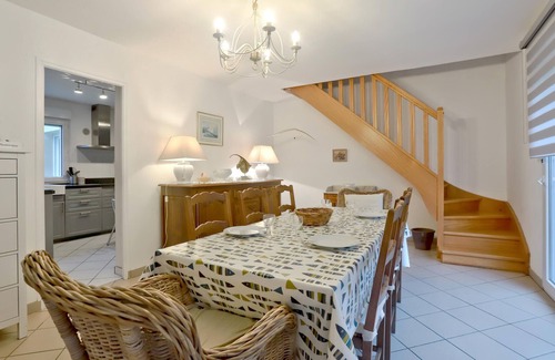 Quettehou Casa | Acogedora casa en Quettehou con WiFi