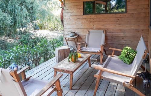 Roquemaure Casa | Cozy Home In Roquemaure