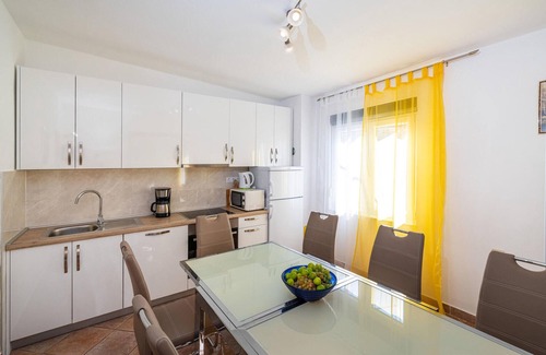 Rovanjska Casa | Acogedora casa en Rovanjska con WiFi