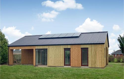 Tranebjerg Casa | Cozy Home In Samsø With Kitchen