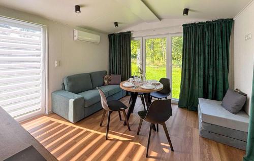 Dobra Casa | Cozy Home In Stolec With House A Panoramic View