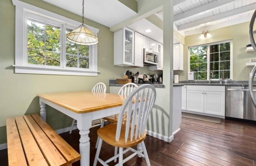 Brookdale Casa | Cozy Home - in the redwoods with hot tub!
