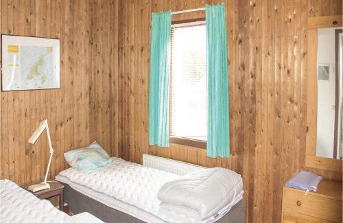 Karlskrona Municipality Casa | Cozy Home In Torhamn With Kitchen