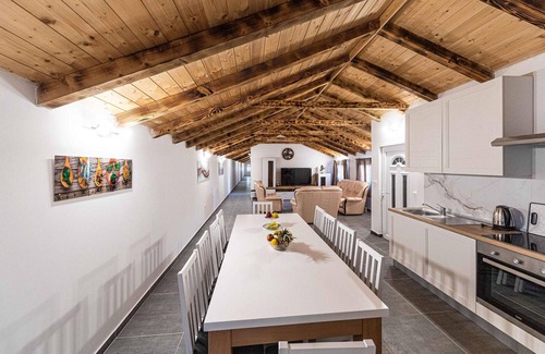 Trilj Casa | Acogedora casa en Ugljane con WiFi