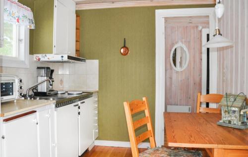 Vase Casa | Cozy Home In Väse With Wifi