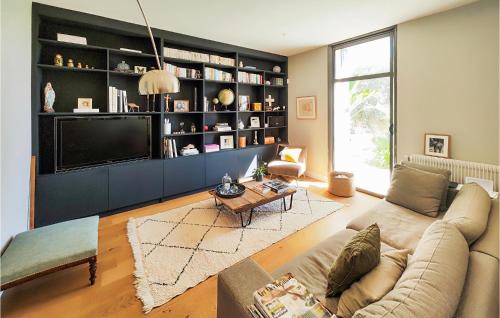 Valros Casa | Cozy Home In Valros With Wifi