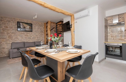 Imotski Casa | Acogedora casa en Vinjani Donji