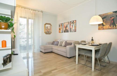 Gorla Apartamento | Cozy Home Milano 5 posti letto - 15 minuti dal Duomo - Metro M1 a 4 minuti - AC - Wifi - Netflix