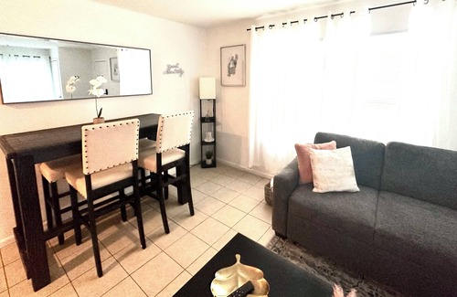 North Austin Civic Association Casa | Cozy Home near Domain and DT