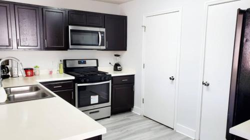 Austin Casa | Cozy Home Near Downtown Austin And Airport
