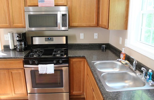 Keene Casa | Cozy Home Near Downtown, Shops, and Restaurants.