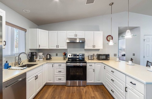 Clarkdale Casa | Cozy home Near Wineries & Outdoor Adventures
