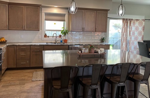 East Wenatchee Casa | Cozy home overlooking Columbia River & Enchantments Mtn Range!