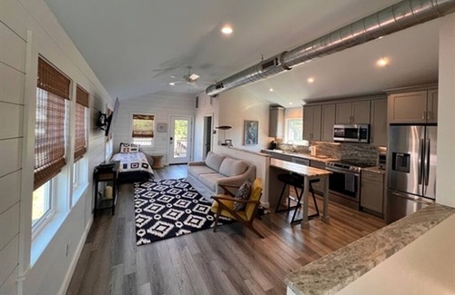 Edisto Island Casa | Cozy home sleeps 4 & just a few steps to the beach & Linens Included!