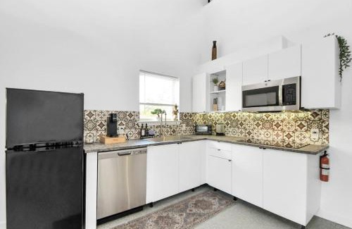 Fresno Casa | Cozy Home Sleeps9 HighSpeed WiFi500MBPS Plus