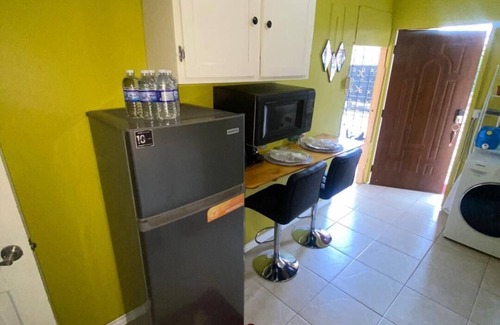 Portmore Casa | Cozy Home Stay