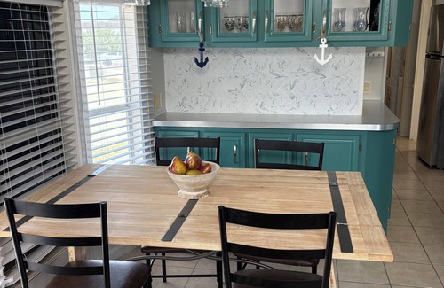 Port Isabel Cabaña | Cozy Home Sunset Haven