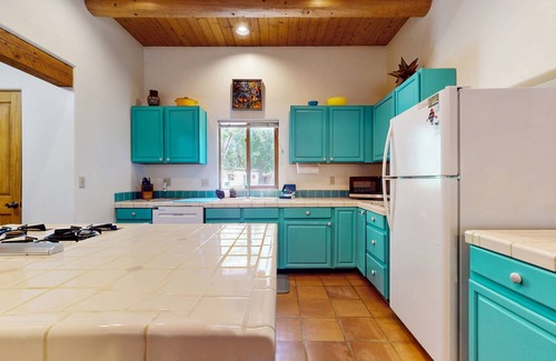 Taos Casa | Cozy home w/ patio & large yard, internet, W/D - Ski area nearby - dogs OK