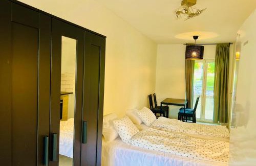 Eslov Apartamento | Cozy home with 3 single bed in Eslöv station