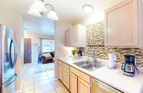 Rancho Vistoso Casa | Cozy home with beautiful enclosed backyard, firepit, patio, grill, mtn views