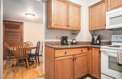 Midtown Casa | Cozy Home with Comfort & Prime Location & King Bed