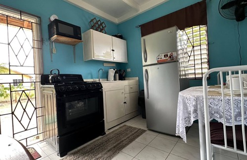 Spring Village Casa | Cozy home with lot of spaces, 15 minutes away from the town.