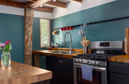 Margaretville Casa | Cozy Home, Wood-burning Fireplace, Ski Belleayre