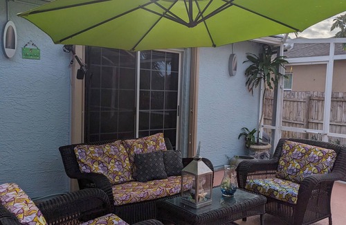 Port Saint Lucie Apartamento | Cozy Honey Room Perfect Comfort with Wi-Fi & Free Parking