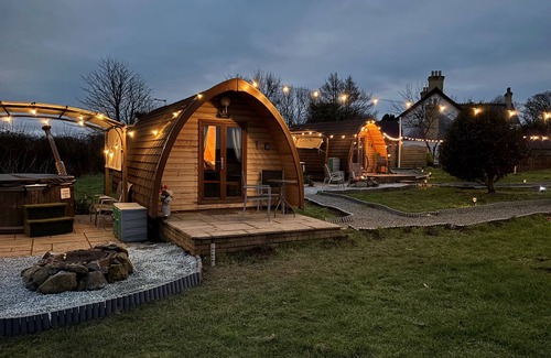 Llanfairpwllgwyngyll Cabina | Cozy Hot Tent with Log Burner & Hot Tub Left Tent