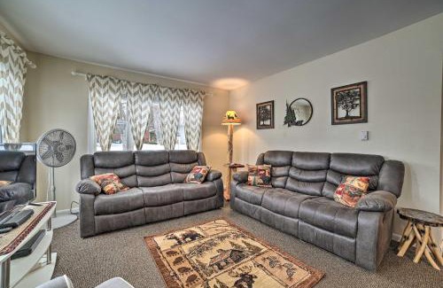 Houghton Lake Heights Casa | Cozy Houghton Lake Heights Cottage with Private Yard