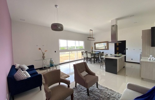 San Antonio de Belén Casa | Cozy house 5 minutes from Juan Santamaría Airport