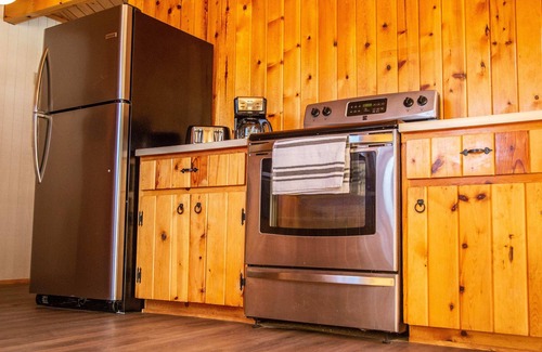 Vadito Casa | Cozy house at Sipapu Ski Resort with a gorgeous view overlooking the mountain