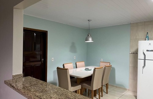 Pontal do Parana Casa | Cozy house close to the beach in a quiet resort