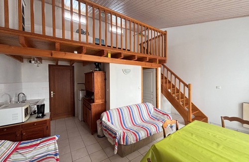 Saint-Mathurin Apartamento | Casa céntrica cerca de comercios, playa a 10km - Ideal para 2 personas