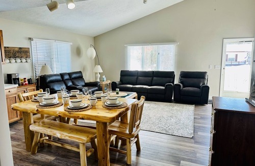 Indian River Casa | Cozy house in Indian River. Walking distance to Burt Lake and the public Beach.