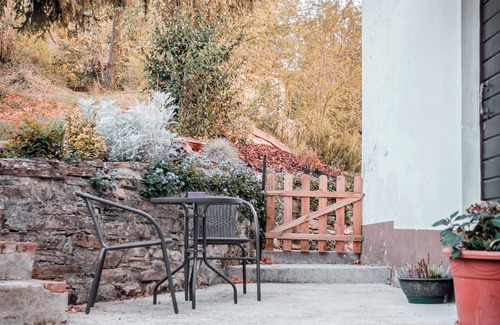 Bassano Sotto Apartamento | Cozy house in nature for families, couples and pets