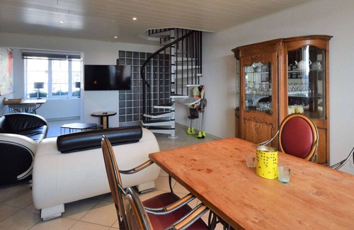 Rochehaut Casa | Casa en Rochehaut con hermosas vistas y bañera de hidromasaje