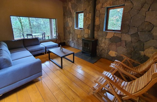 Valle de Bravo Casa | Cozy House in the Woods