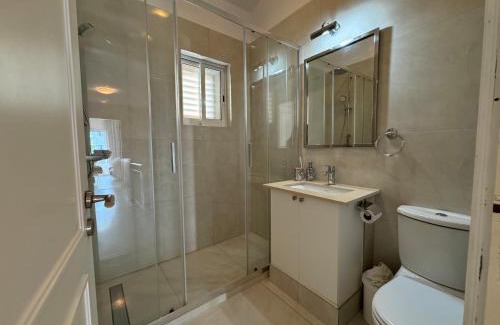 Paphos Villa | Cozy House near the beach in Regina Gardens