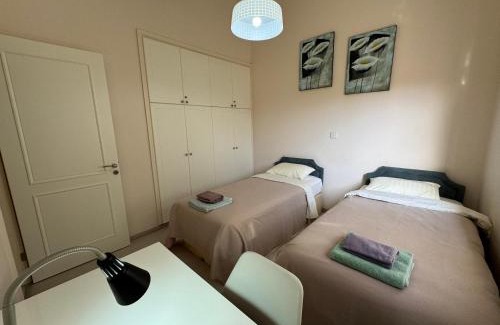 Paphos Villa | Cozy House near the beach in Regina Gardens