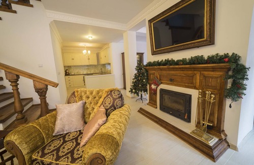 Kvartal Noviya Grad Villa | Acogedora casa cerca de la góndola en Bansko.