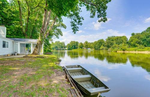 Stow Casa | Cozy House on Meadowbrook Lake Serene, Scenic!
