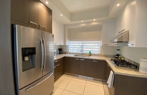 Hermosillo Casa | Acogedora Casa! Zona Segura y Familiar, 5 min. Aeropuerto y Consulado.